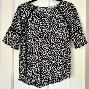 LOFT Black and White Floral Blouse